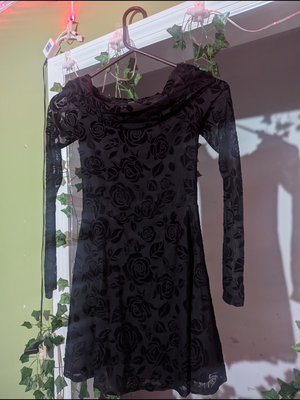Black Floral Mesh Long-Sleeve Dress